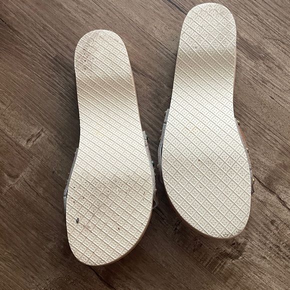 Dr. Scholl's Brown Sandals with Gold Buckle - Picture 2 of 5